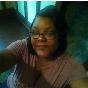 Meet your Posher, Davyelle